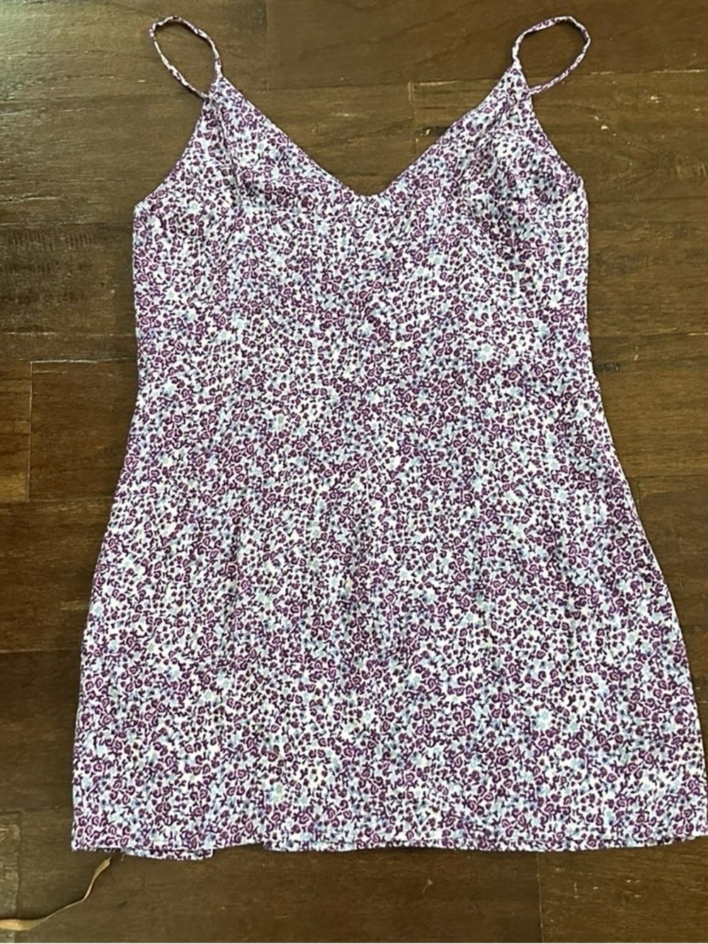 Reformation Marlowe Dress-floral
Size Small-NEW - Picture 4 of 6